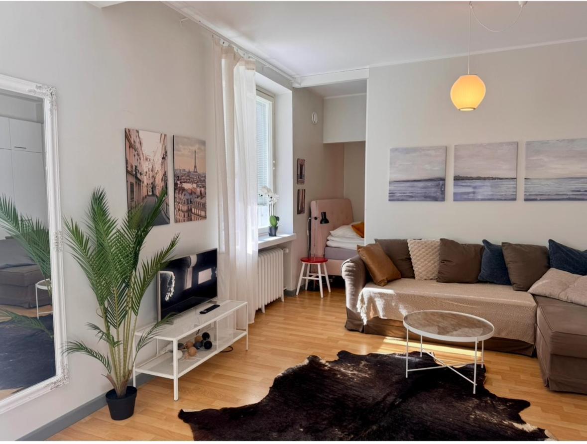 Villa Centralen Helsinki Luaran gambar