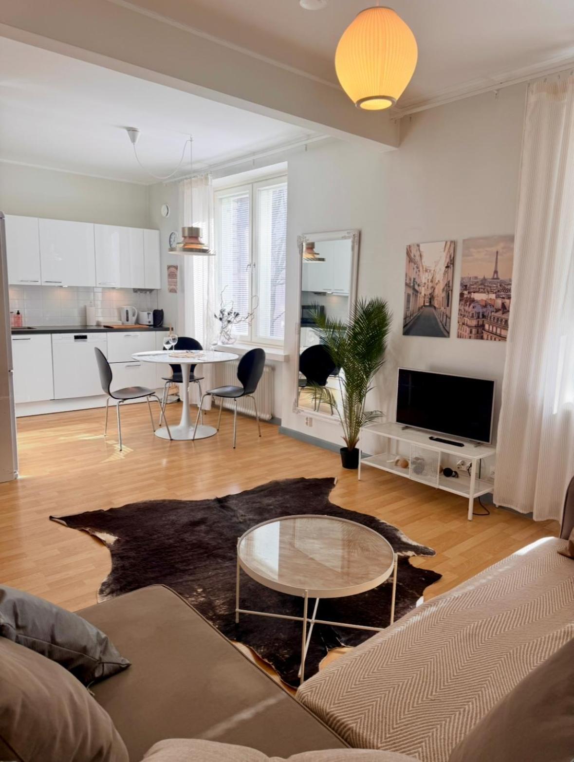Villa Centralen Helsinki Luaran gambar